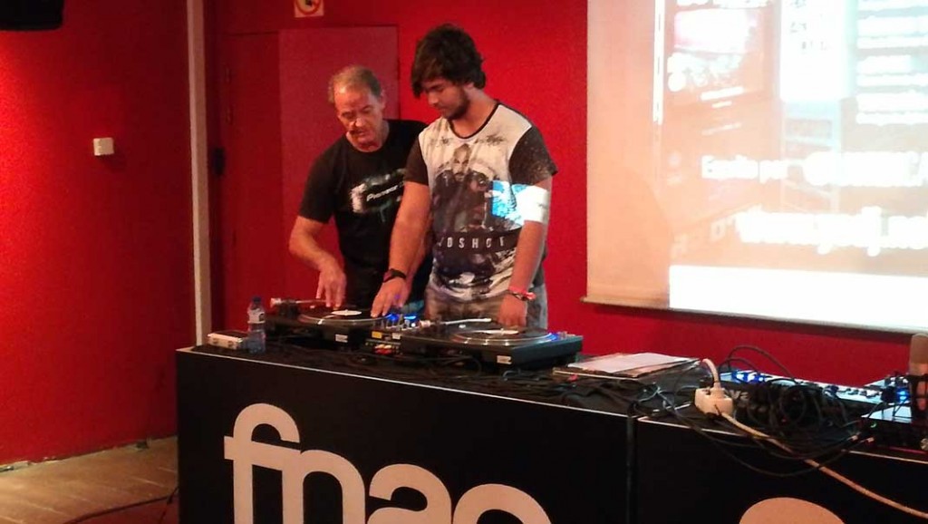 La última cita del TOUR YO DJ III 5 pep-garces-teaching-01-IMG_20171014_193911