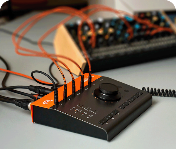 Interface bitwig Connect