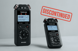 Comparativa entre la nueva grabadora TASCAM DR-05XP y la antigua DR-05X, marcada como descatalogada.