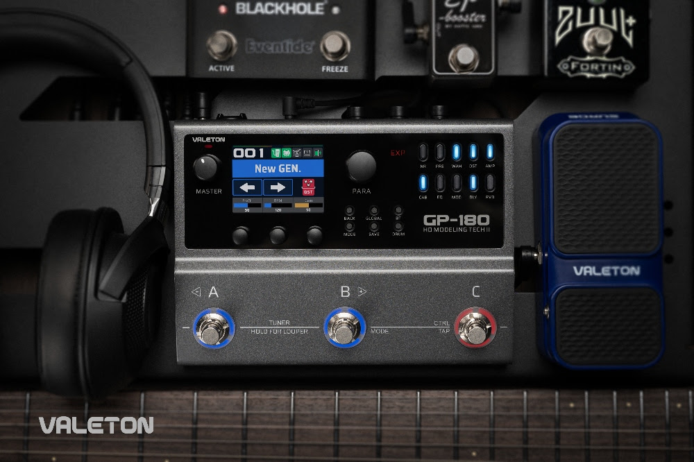 Valeton GP-150 vs GP-180: comparativa y uso en producción musical con SnapTone 4 Valeton GP-150 vs GP-180 multiefectos en setup de estudio con pedal de expresión y efectos