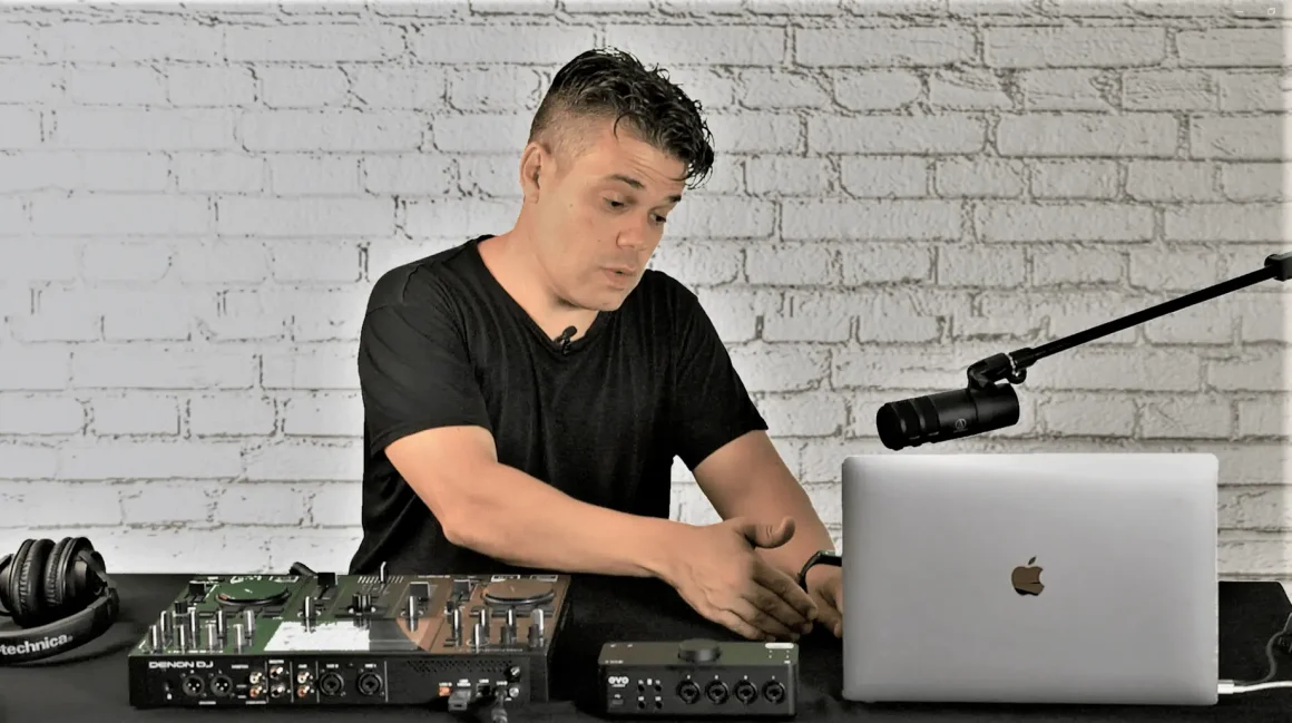 Quiero ser DJ en YouTube y redes sociales en 2026: equipo, configuración y cómo empezar 3 Quiero ser DJ en YouTube y redes sociales con setup de audio y streaming DJ mostrado por Christian Le Freak